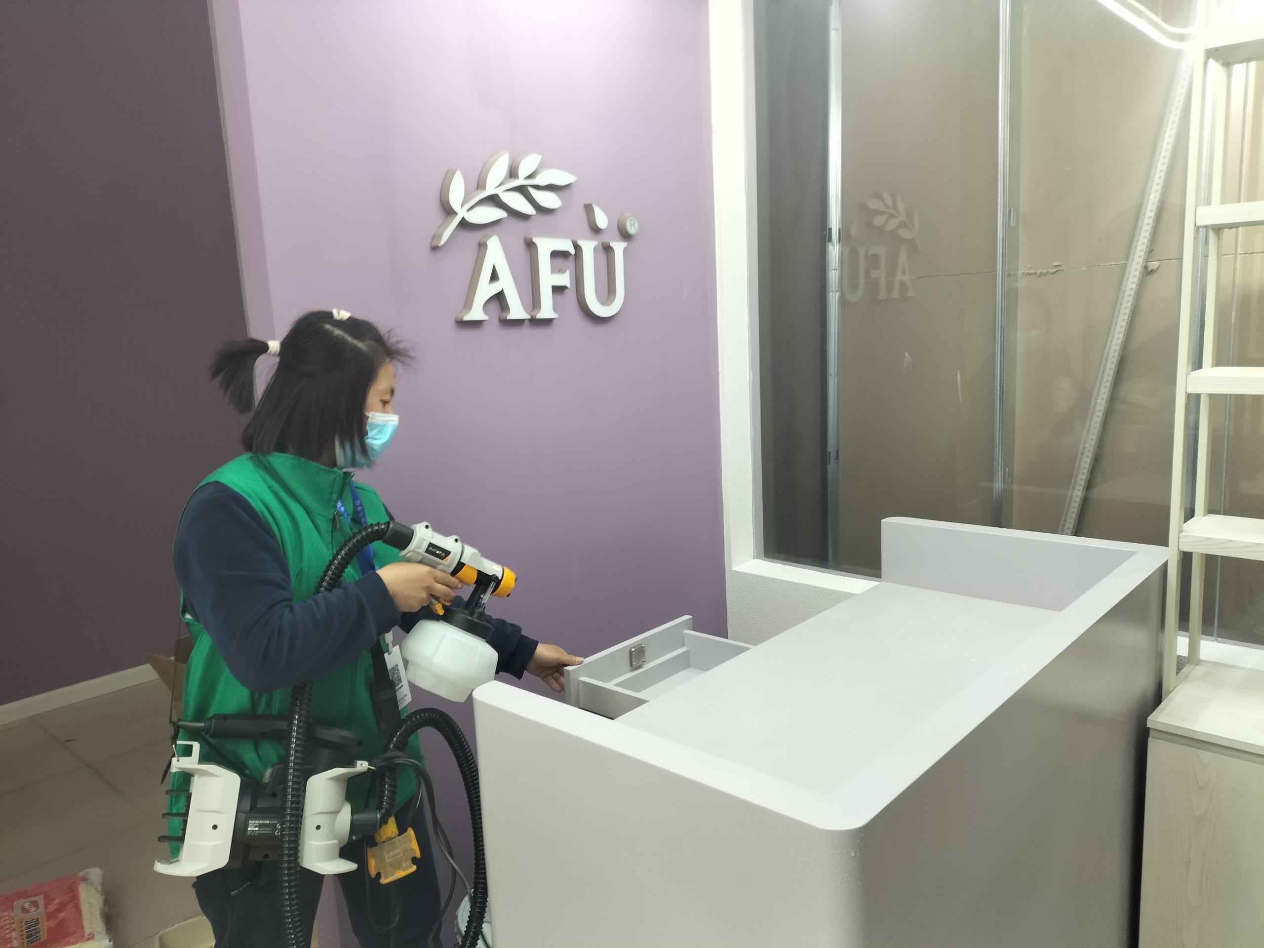 台山青岛永旺广场三楼店铺除甲醛甲醛治理公司